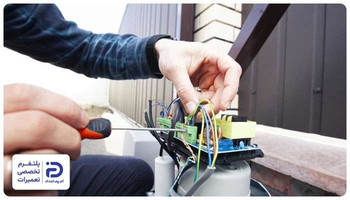 قطعی برق یا سیم‌های اتصال دلیل بسته نشدن جک درب پارکینگ