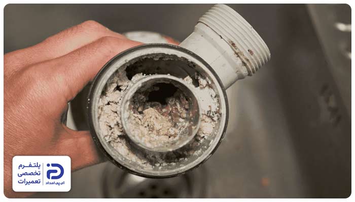 انسداد مسیر فاضلاب از دلایل ارور e4 ظرفشویی پاکشوما