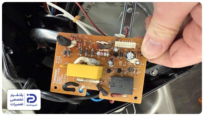 خرابی ترموستات یا برد الکترونیکی علت ایجاد بخار در قهوه ساز