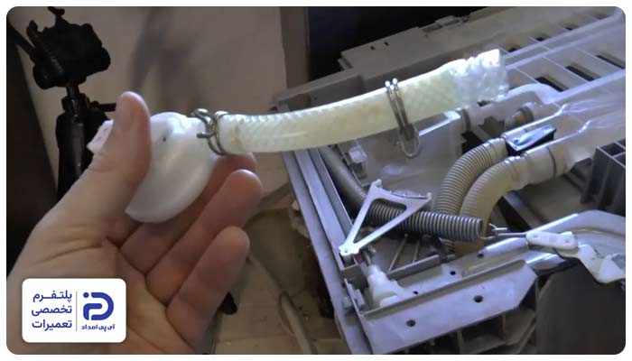 خرابی سنسور نشتی از دلایل ارور ae در ماشین ظرفشویی ال جی