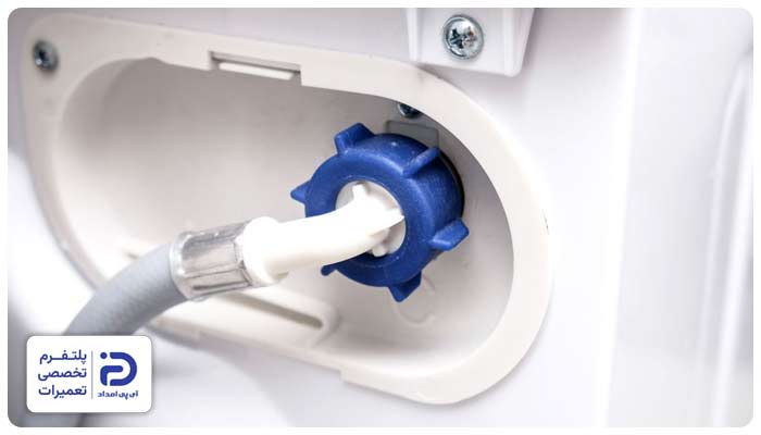 شلشدگی یا پارگی شلنگ ورودی و خروجی علت ارور e04 ماشین لباسشویی اسنوا