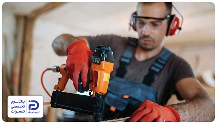 صدای غیرعادی میخکوب و منگنه کوب